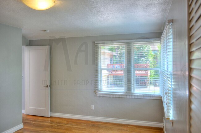 Photo - 1624 S Grand Blvd Unit Upper