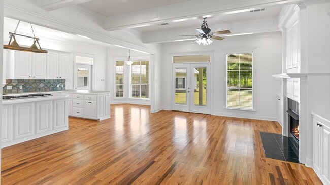 Photo - 4161 Emily Dr