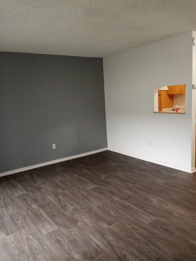 Photo - Imperial Villa Apartments Unit Sample