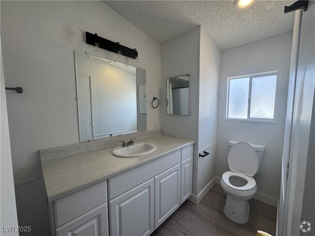 Building Photo - 900 Firebird Cir Rental
