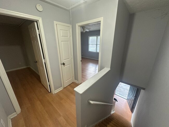 Photo - 847 Burns Walk Ct NW