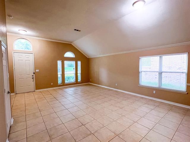 Photo - 2033 Nottingham Pl