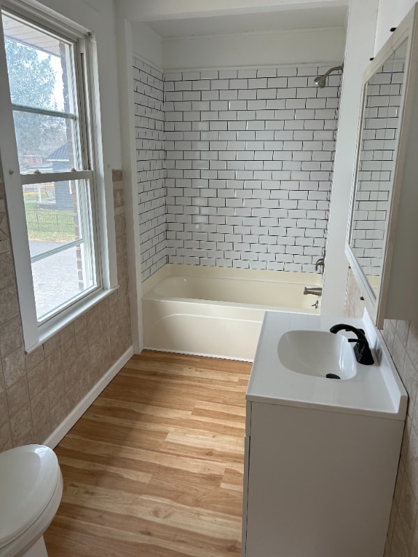 Photo - 801 Winchester Ave