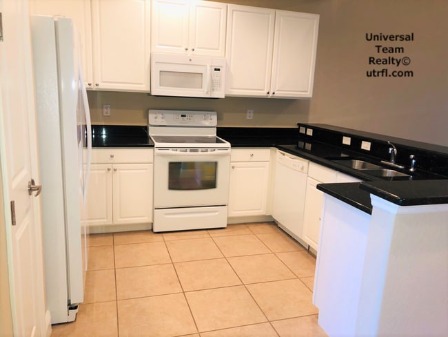 Photo - 13661 Julias Way