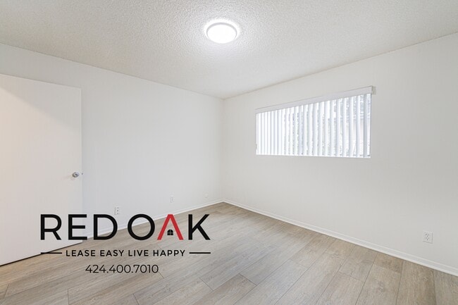 Photo - 2748 Montrose Ave Unit 3