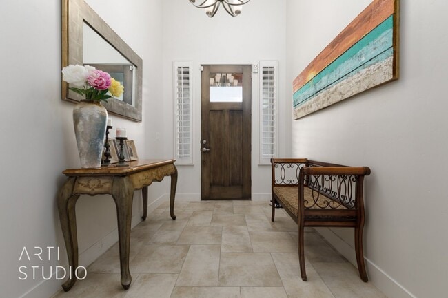 Photo - 3741 Kenzies Way