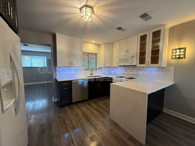 Photo - 829 S Monroe St