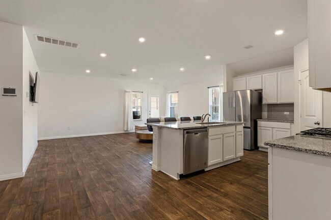 Photo - 19601 Abigail Fillmore Rd