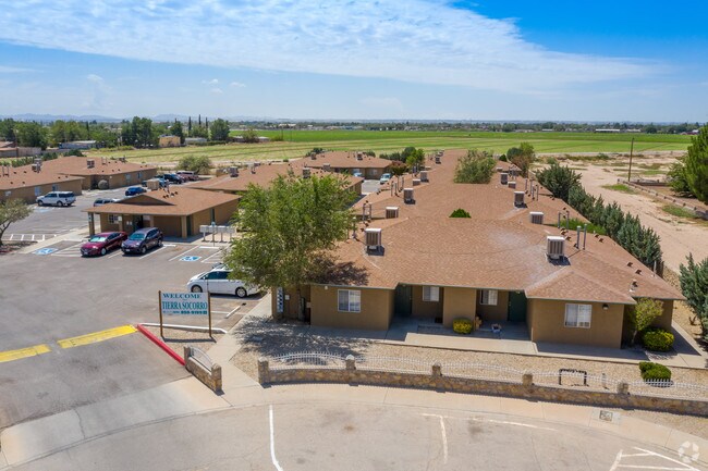 Milagro Apartments - Milagro Apartments