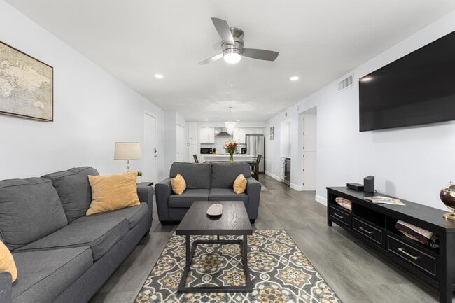 Photo - 7777 E Main St