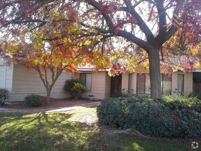 Building Photo - 1144 Fremont Ave Rental