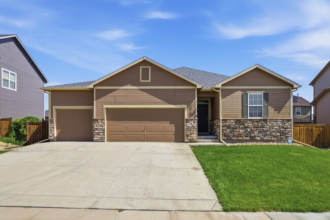 Photo - 3758 Torch Lily St