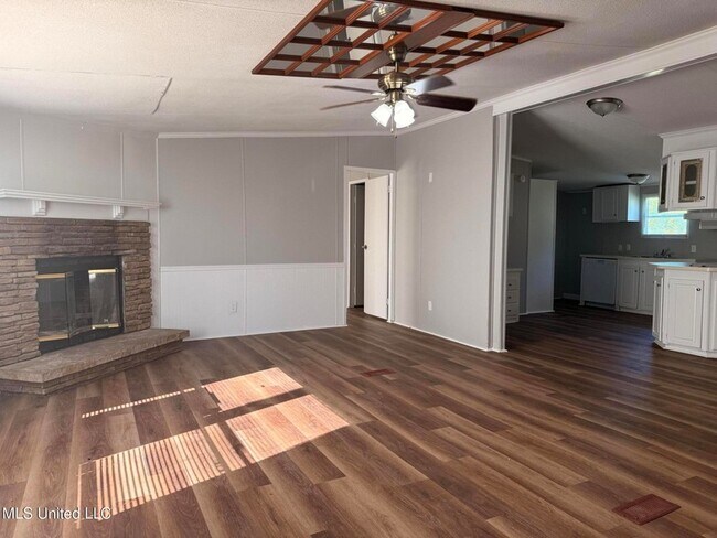 103 Cedar Ridge Blvd