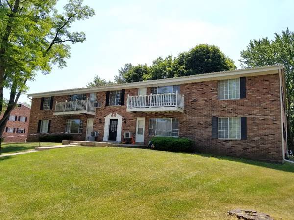 Photo - 125 Linden Ln Unidad 2