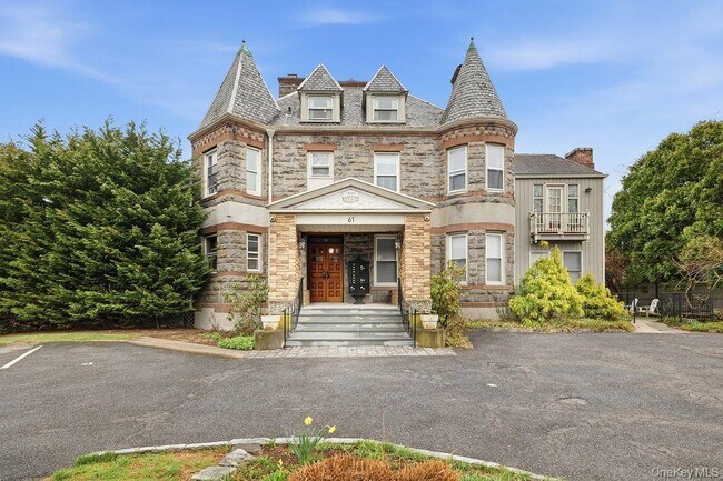 Photo - 61 Orchard Ave Unidad 1A