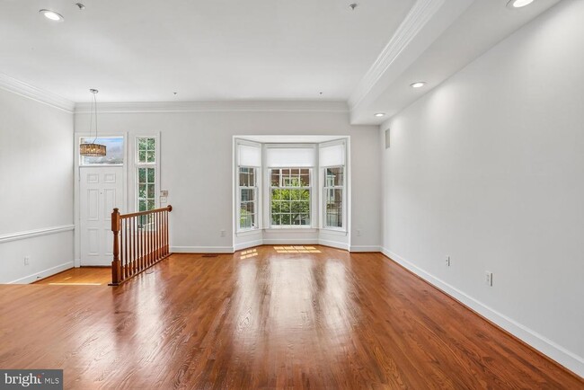 Photo - 417 Winding Rose Dr