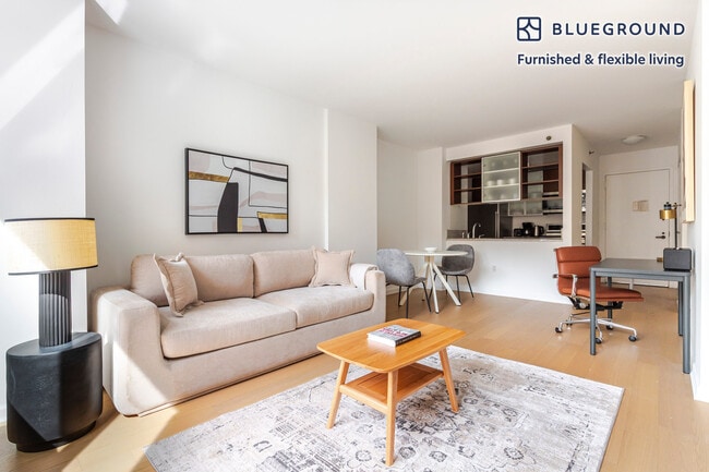 Photo - 535 W 23rd St Unidad SI FL4-ID2044