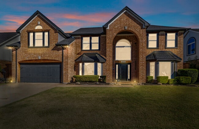 Photo - 409 Baldwin St