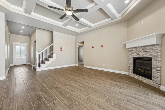 12401 Samara Dr