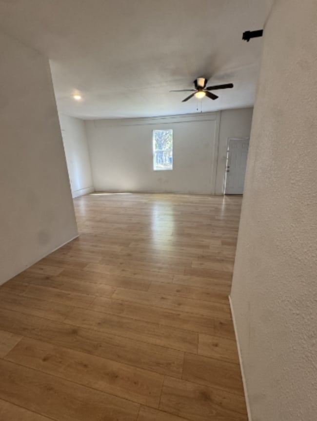 Photo - 1466 S Worth Ave Unit B