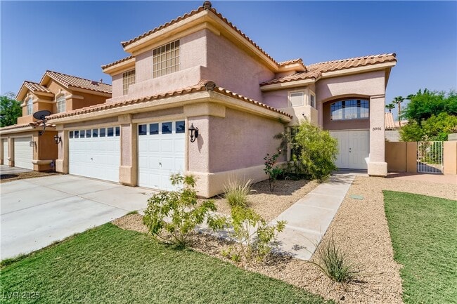 Photo - 3981 Erva St