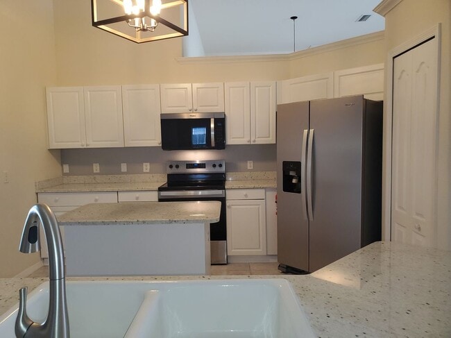 Photo - 1804 Abbeyridge Dr