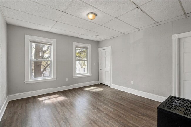 Photo - 34 Esther St Unit 1