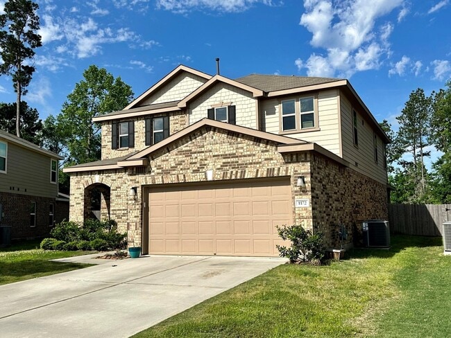 Photo - 1172 Clonmore Ct