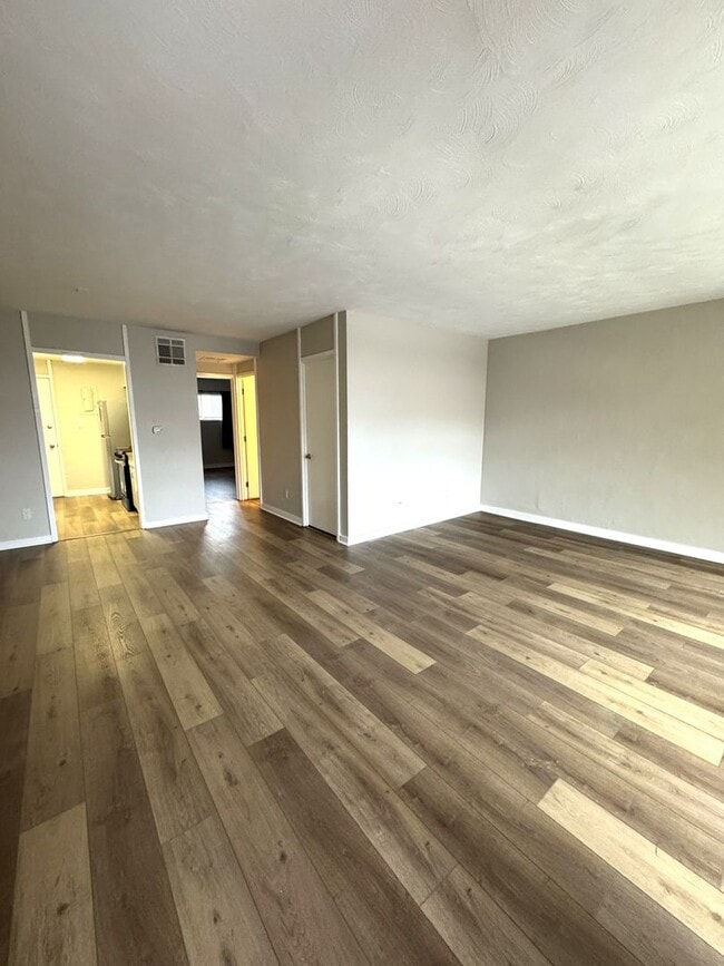 1040 Cherokee Rd Unit E5