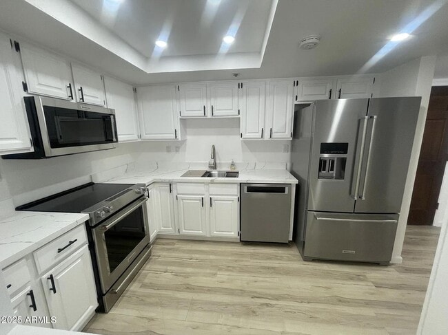 Photo - 7870 E Camelback Rd Unit 210