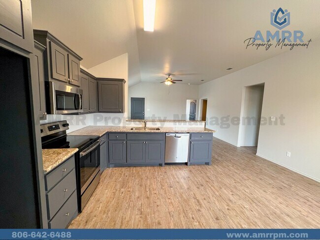 Photo - 716 Hillshire Ave