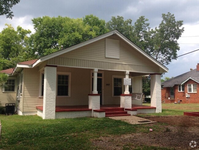 Building Photo - 1937 Yancey Ave Rental