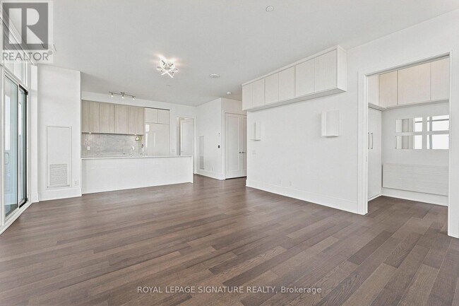 Photo - 70 Annie Craig Dr Unit LPH 1