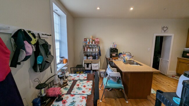 Photo - 401 High St Unit B