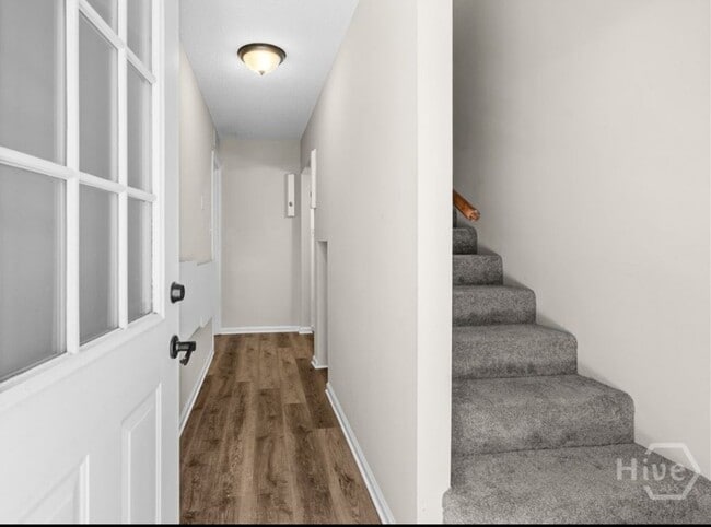 Photo - 1230 Estates Way