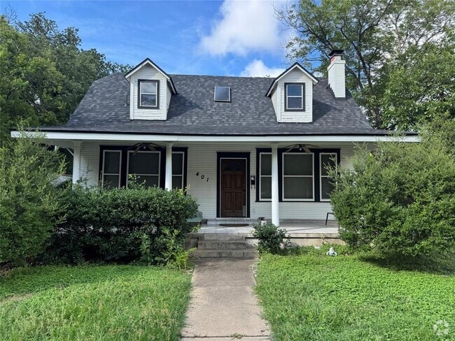 Building Photo - 401 E 35th St Rental