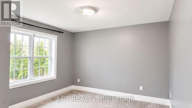 Photo - 228 Pine Cove Rd