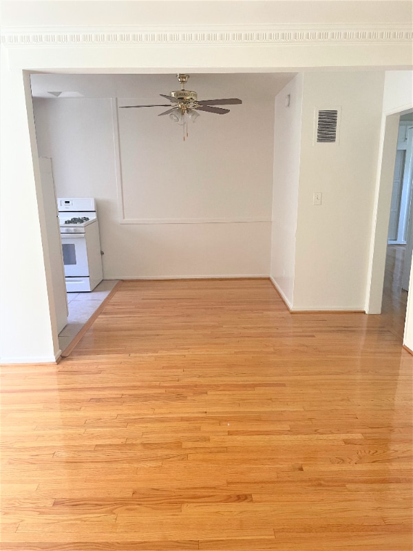 Photo - 1255 N Mansfield Ave Unit 2