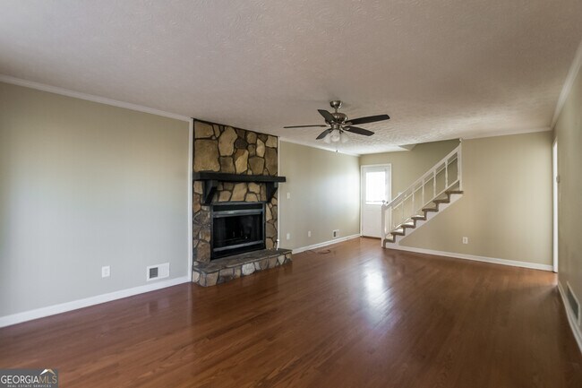 Photo - 2664 Windage Dr SW