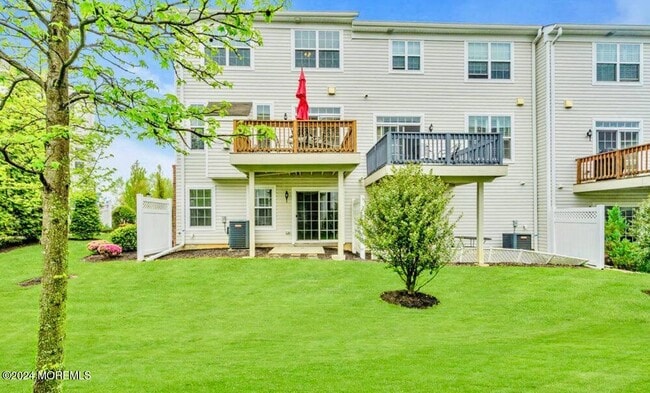 Photo - 301 Princeton Court