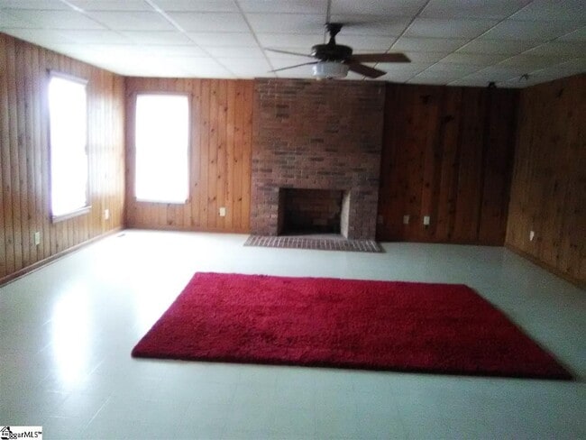 Photo - 1244 E Butler Rd