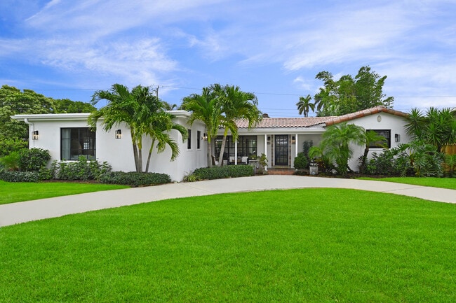 Photo - 711 SW 27th Way