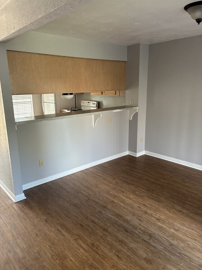 1405 Summit St Unidad 4