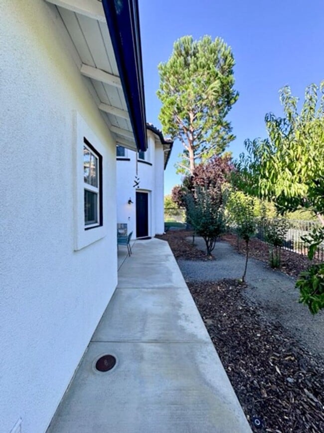 Photo - For Lease – Fully Renovated & Furnished Ne...