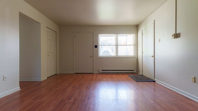 Photo - Riverbend Apartments