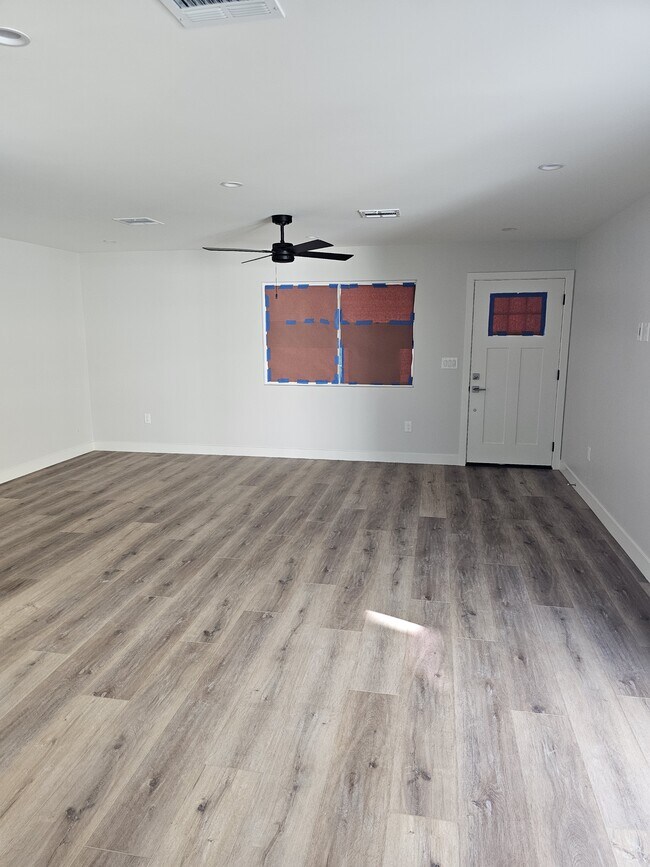 Photo - 11204 Sylvan St