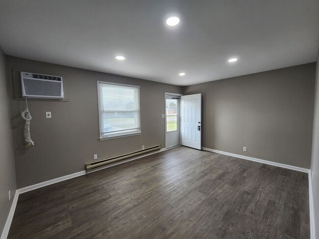 Photo - Tandy Drive Apartments Unit 145 Tandy Apt. C