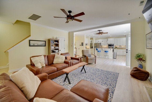 Photo - 1229 Hillside Ave Unit SI ID1597082P