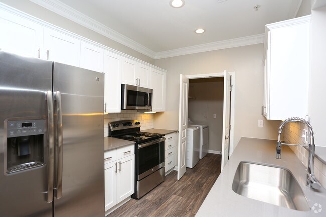 Photo - Avana Cheshire Bridge