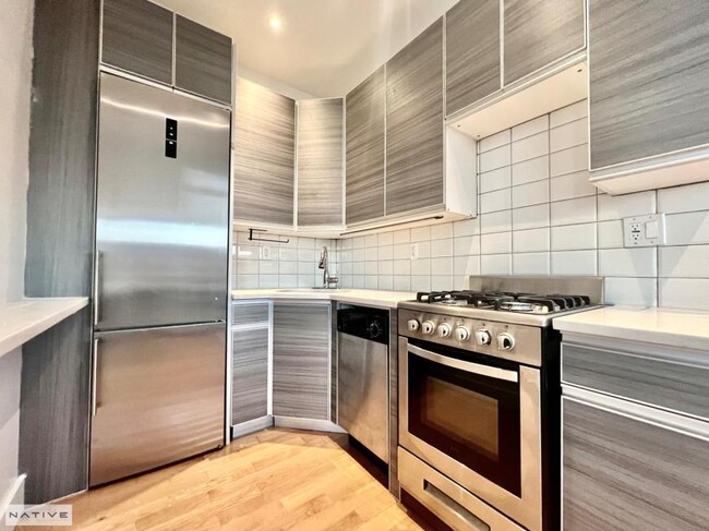 Photo - 3 bedroom in Brooklyn NY 11222 Unit PH